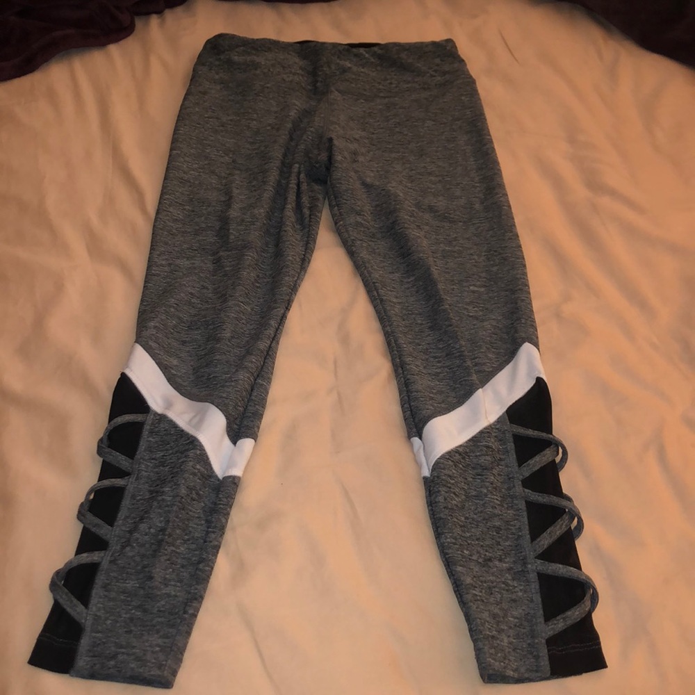 Grey Leggings with mesh .